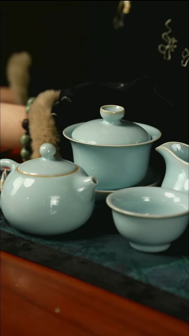 自*元宝盖碗 壶 主人杯 公道 四件套