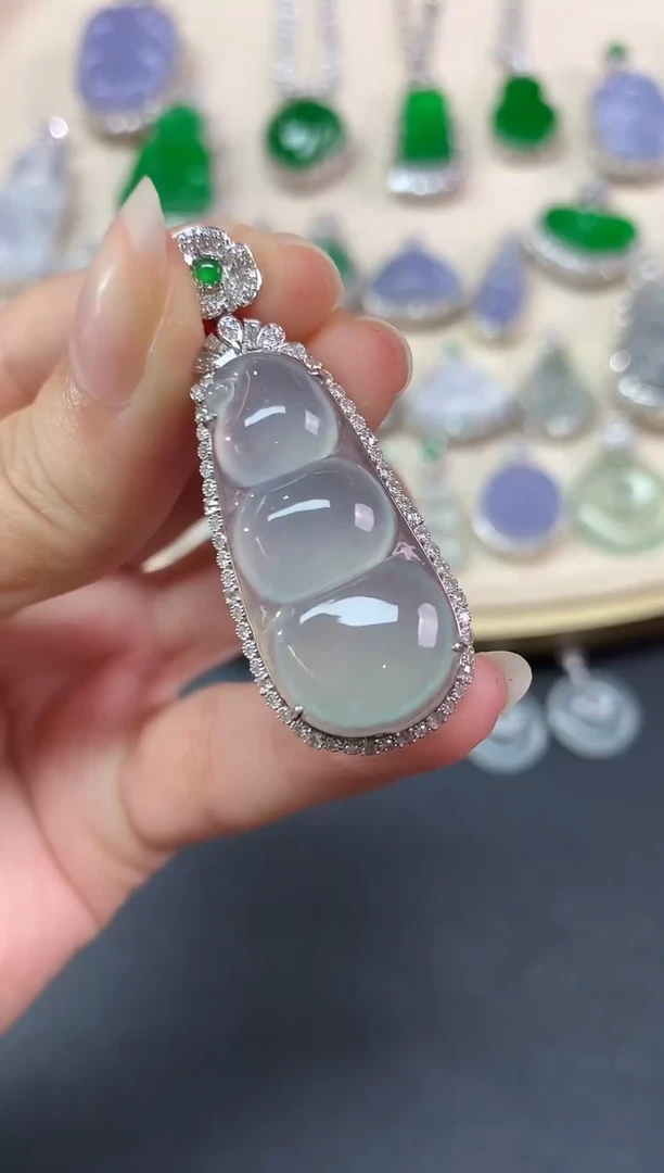 吊坠(不含链)18K金镶嵌翡翠吊坠(不含链)|9800