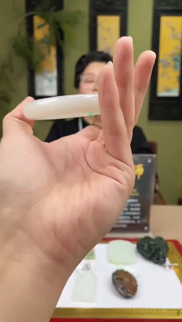 定制和田玉A*多样性发货拍一发一