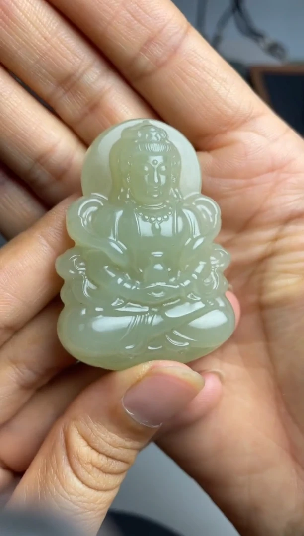 和田玉未镶嵌颈饰1