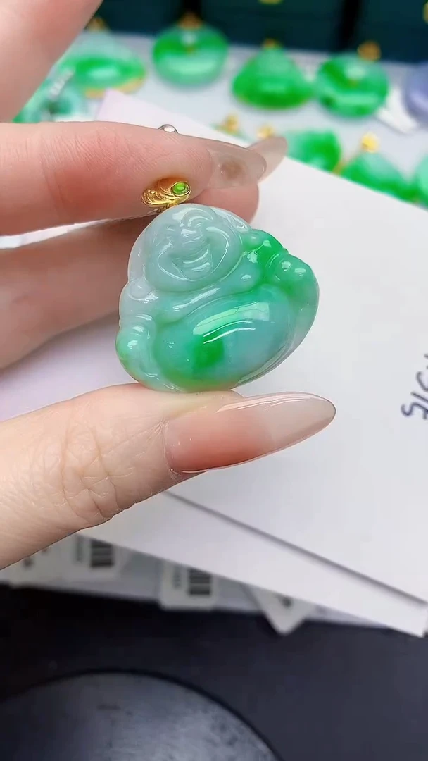 颈饰未镶嵌翡翠缅甸天然翡翠A货