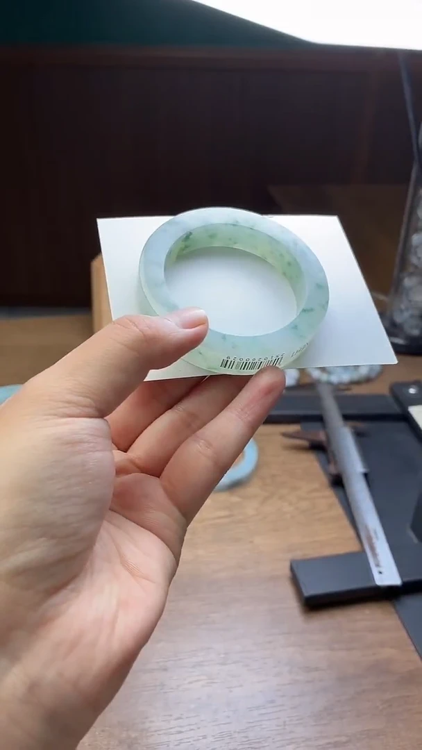 未镶嵌手镯定制翡翠醉*回定制