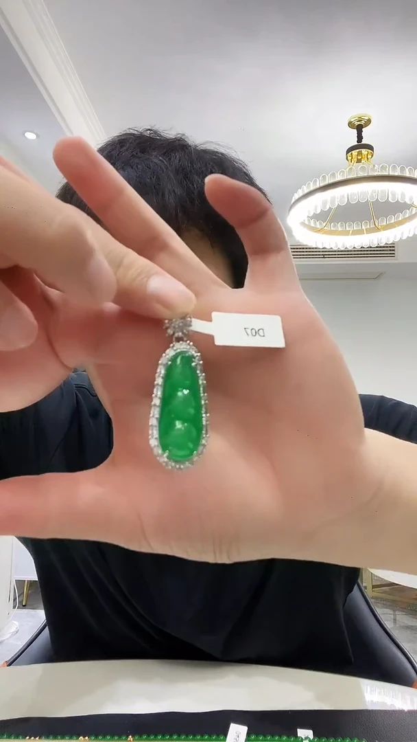 银S925镶嵌翡翠耳饰D07