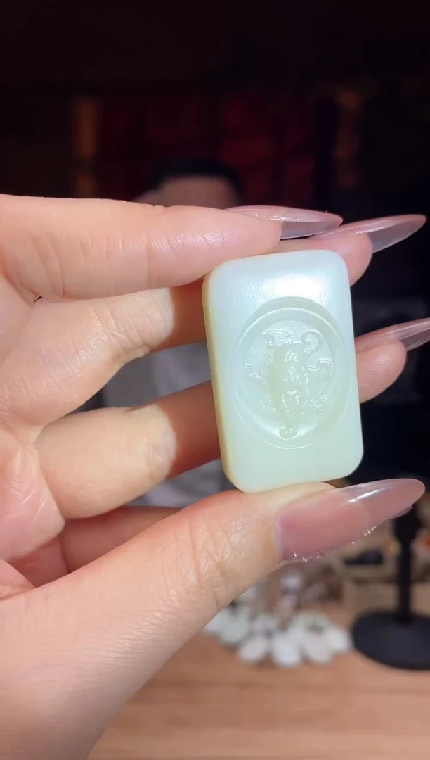 和田玉未镶嵌颈饰D360