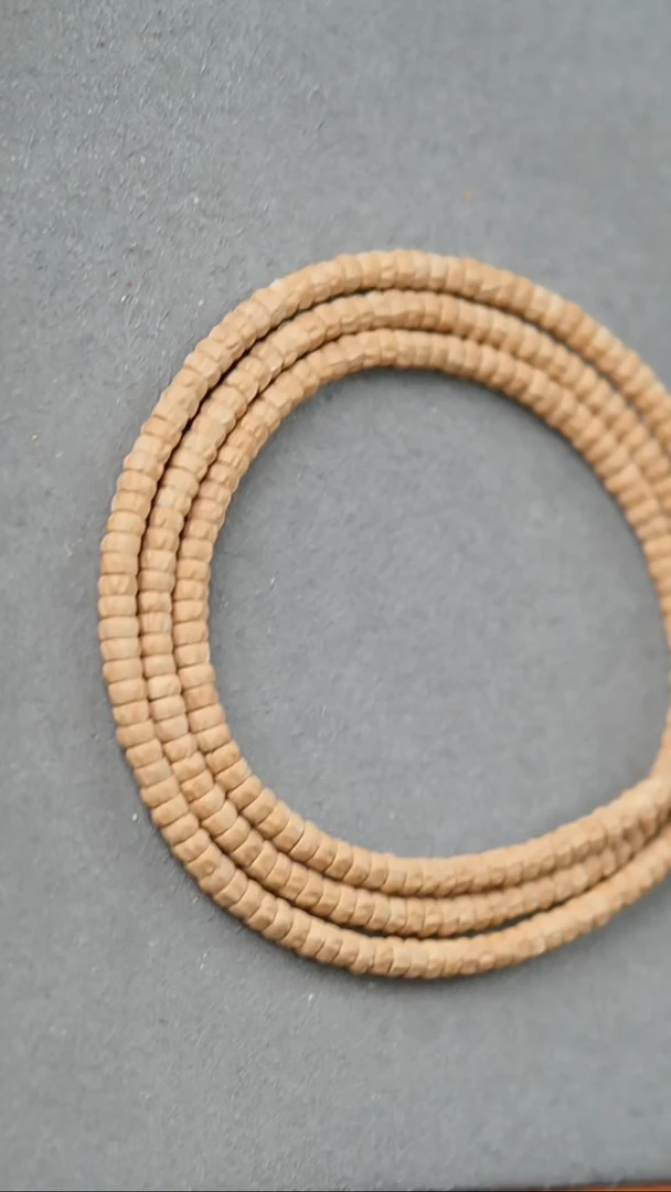 【闪购商品】柏香籽/百香籽吊坠药片