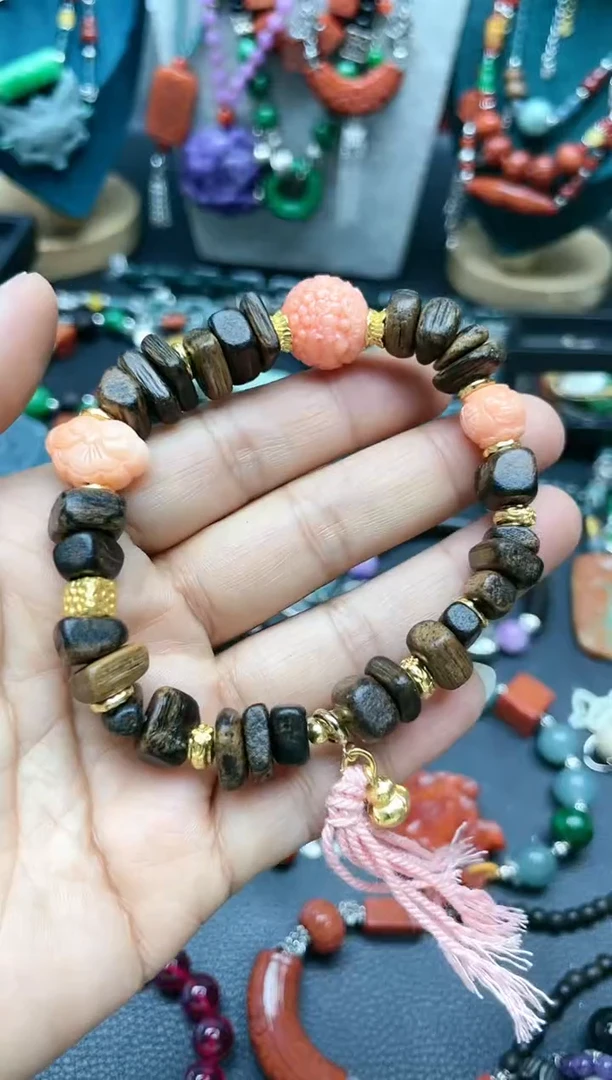 玛瑙/玉髓未镶嵌珠宝半成品A03