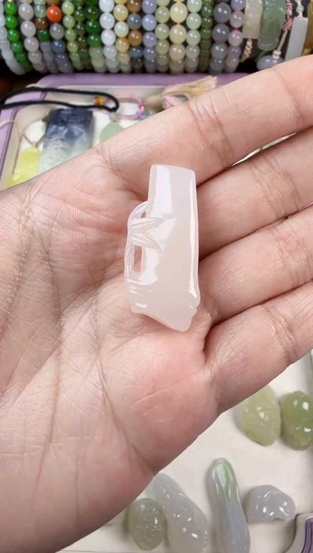 和田玉未镶嵌颈饰薄*竹节吊坠