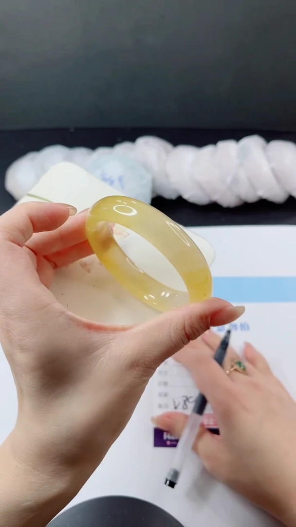 未镶嵌手镯石英质玉多样性发货V89