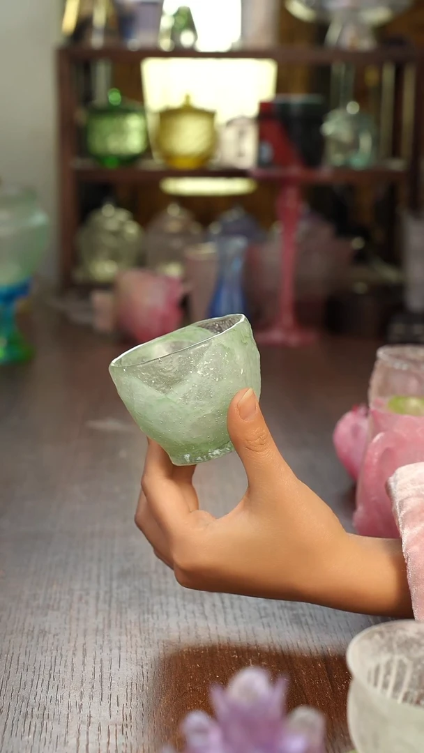 闪购闪购素凝杯飘绿