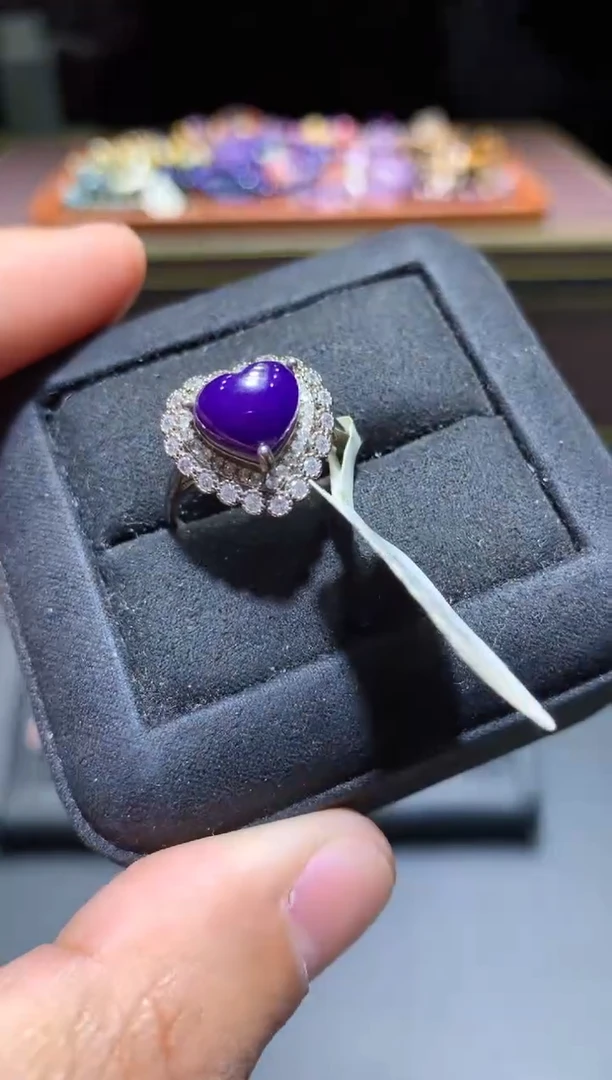 【闪购商品】苏纪石（舒俱来）戒指银S925镶嵌H69