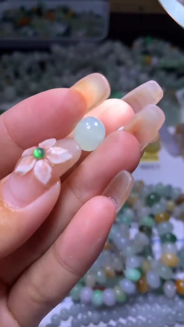 【闪购商品】翡翠颈饰未镶嵌MJX026648