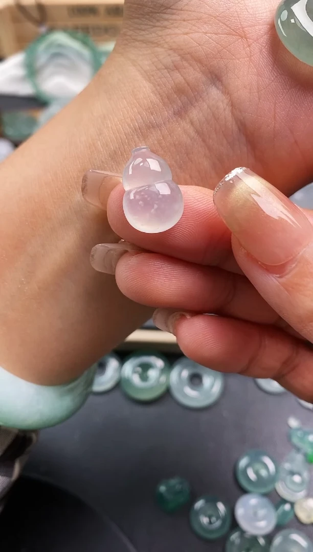 裸石翡翠肚*酱 葫芦 定向 肚肚酱