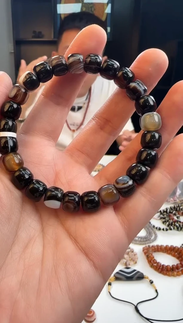 未镶嵌手链玛瑙/玉髓1128-05多样性发货