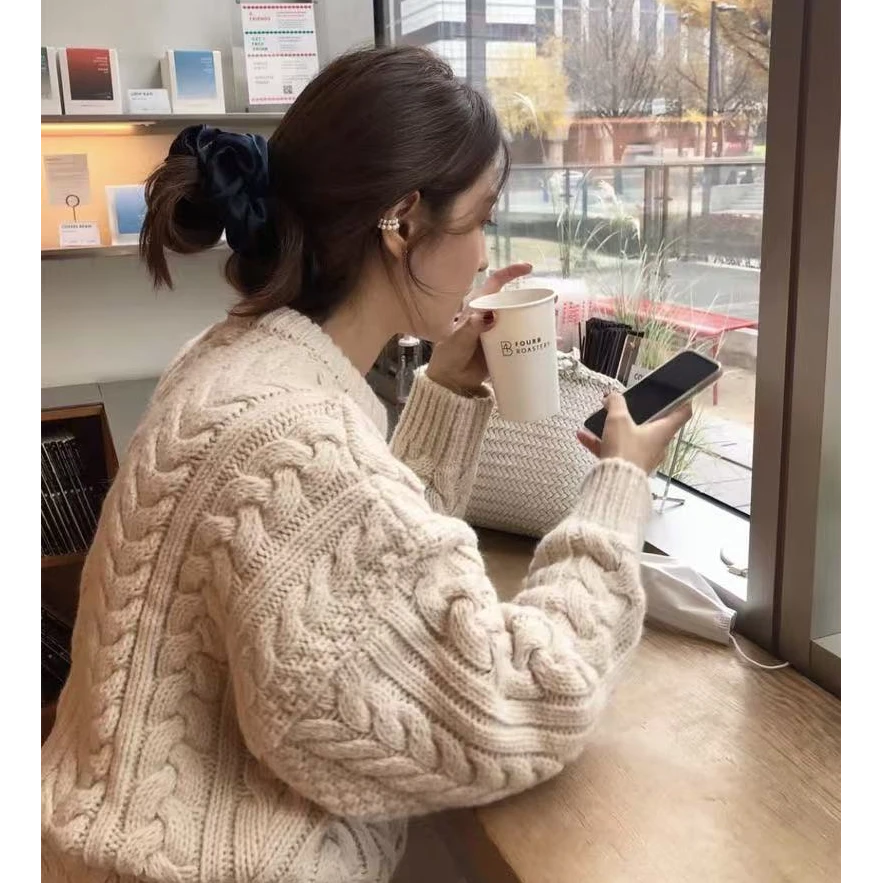 【仅支持48小时退换】东大门新款八奶麻花毛衣