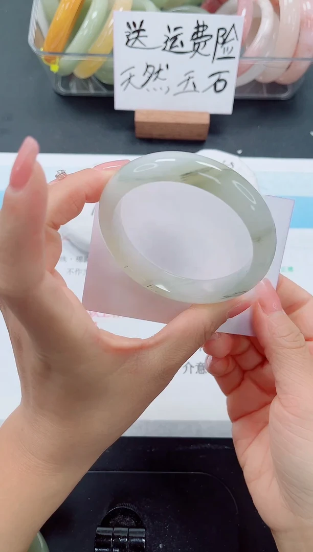 未镶嵌手镯石英质玉7-60