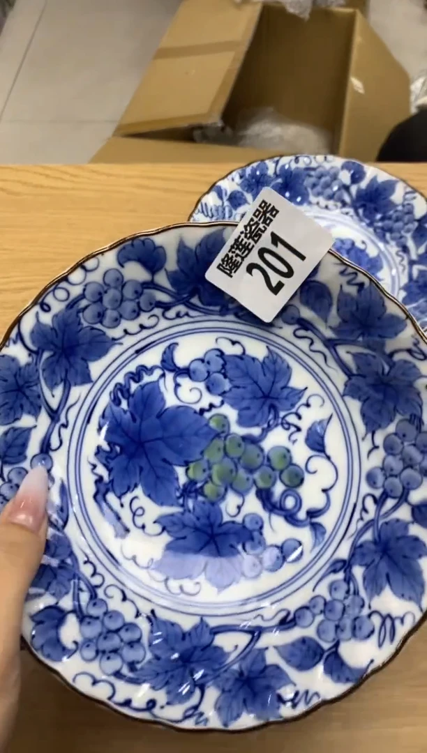 瓷片隆莲瓷器欢迎大家