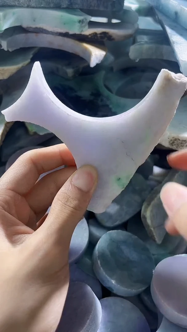 翡翠裸石缅甸翡翠A货陈6605