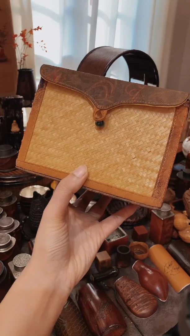 竹编精品款纸巾盒