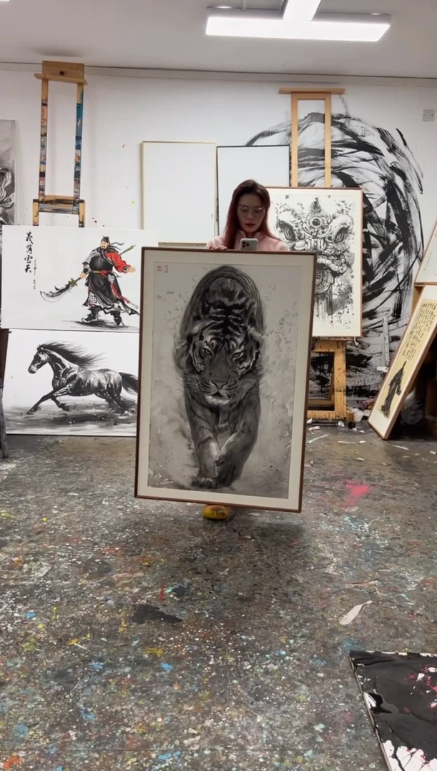 【闪购商品】丙烯画画江湖精装水墨虎