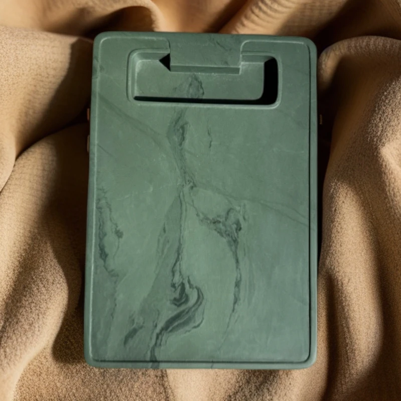 水泉老坑定字池门字砚满工尺寸：18.3*12.5*2.6*