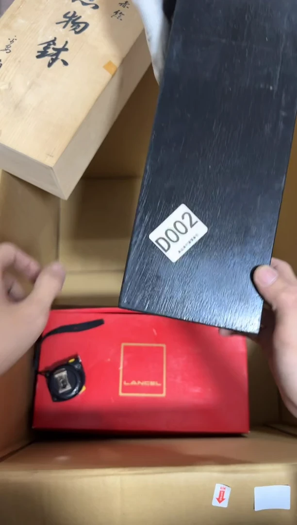 瓷片匡****白002 中古商品，谨慎购买