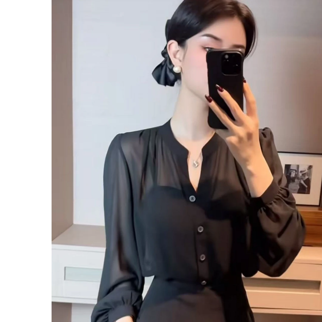 新款设计感小众气质洋简约气减龄长袖上衣