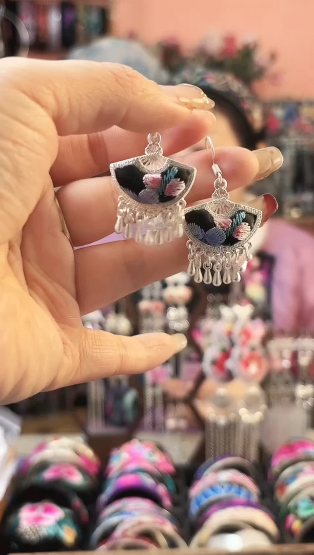 艺枝独绣手工饰品54