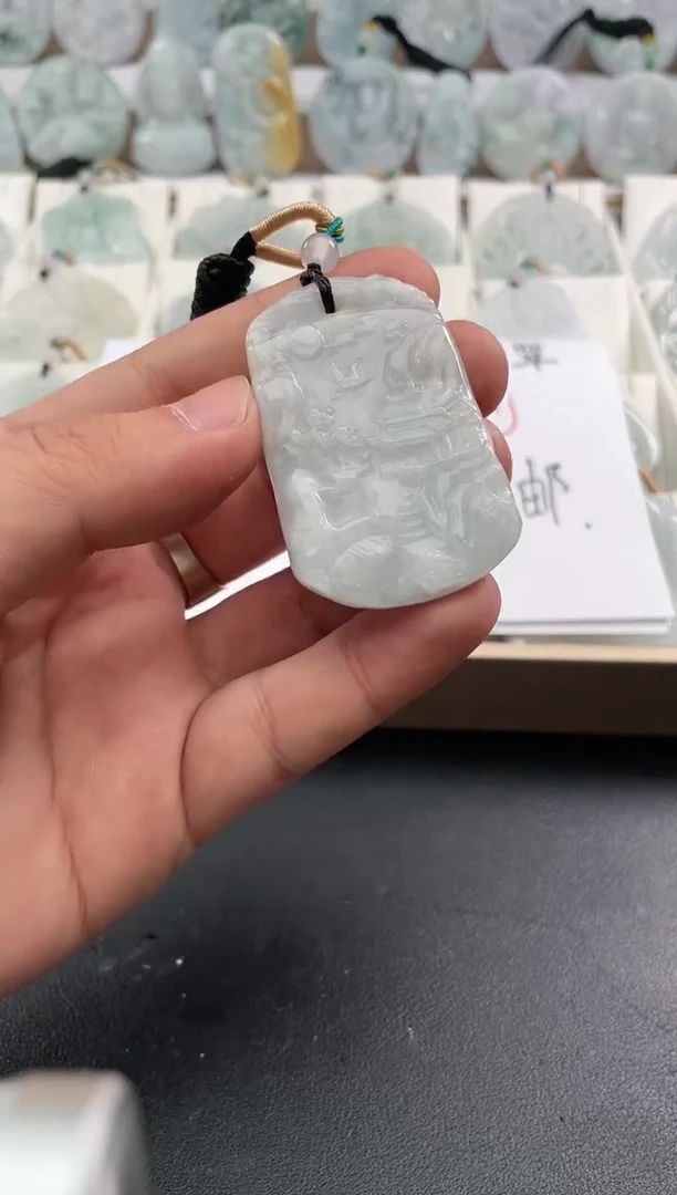 颈饰未镶嵌翡翠26/01/03/71