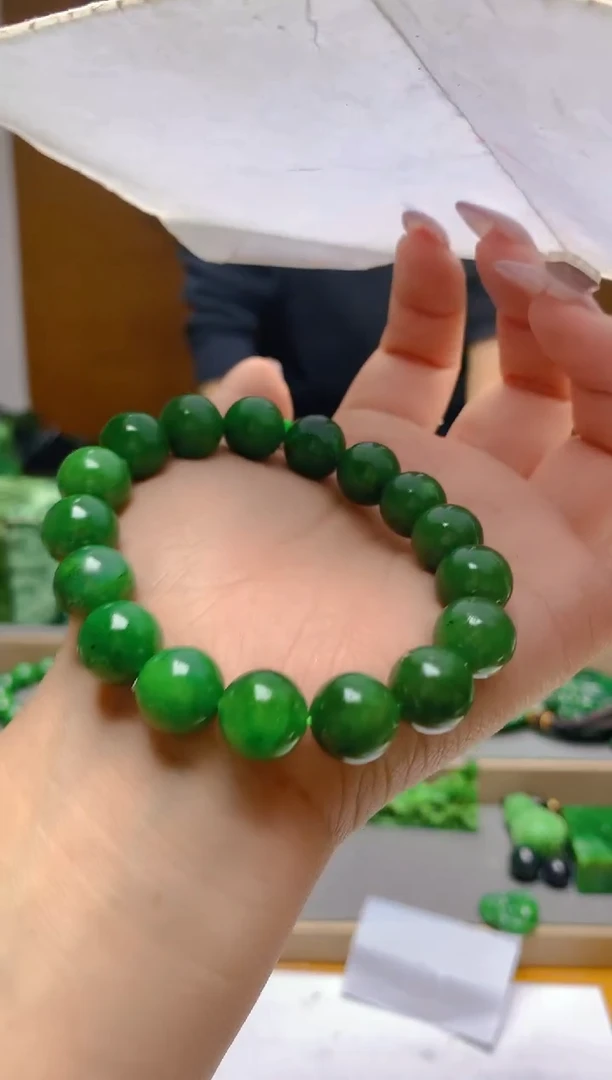 【闪购商品】和田玉（碧玉）手串未镶嵌1