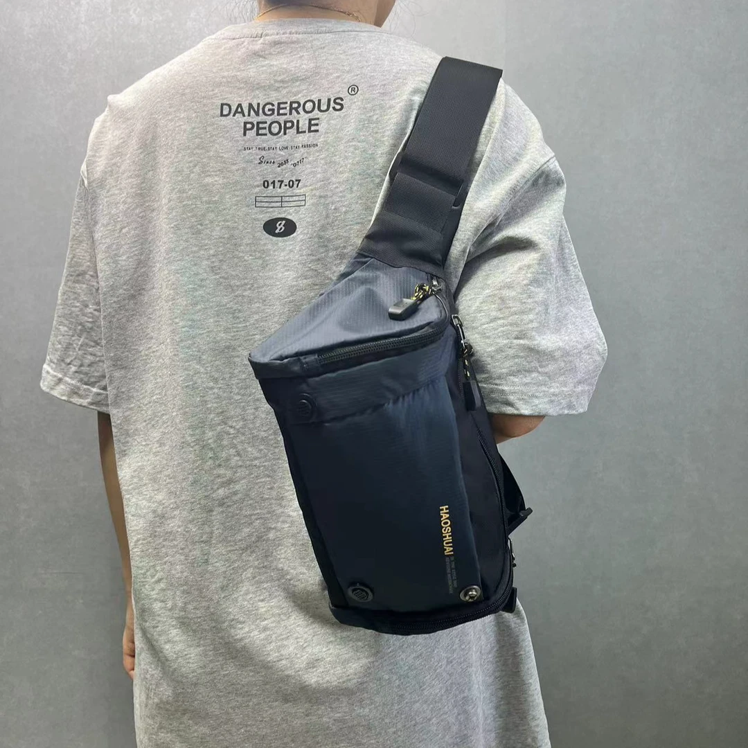 新疆乌市直发新款夏季轻便多功能胸包男女牛津布腰包户外百搭小挎