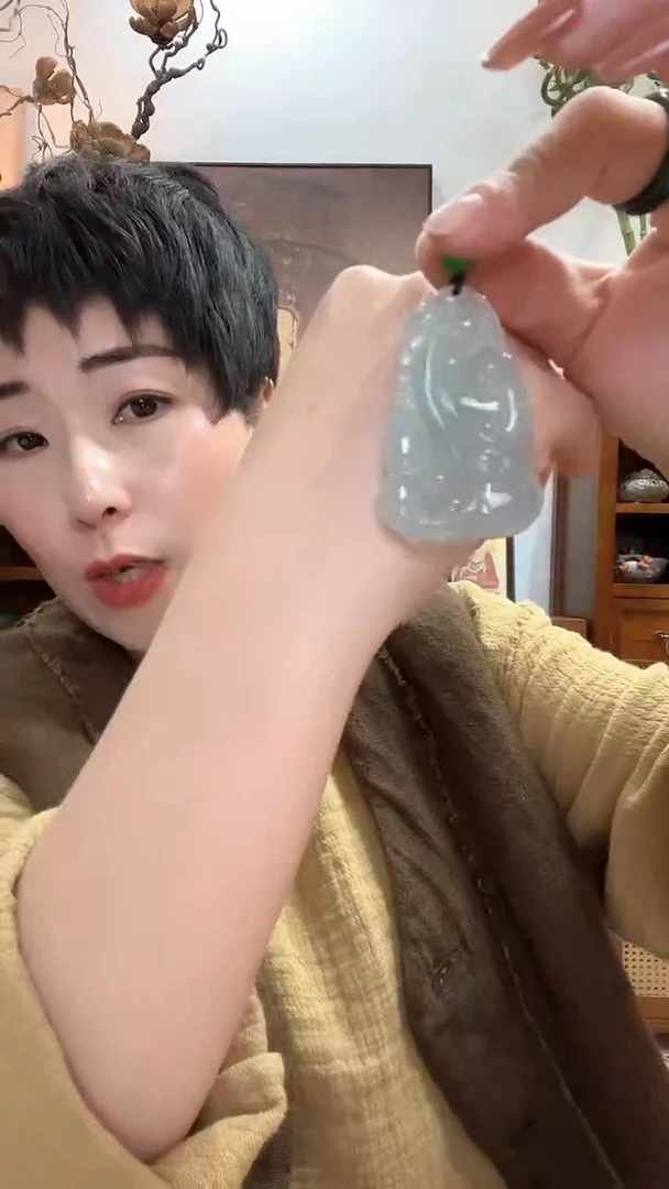 吊坠(赠链)未镶嵌翡翠多样性发货465