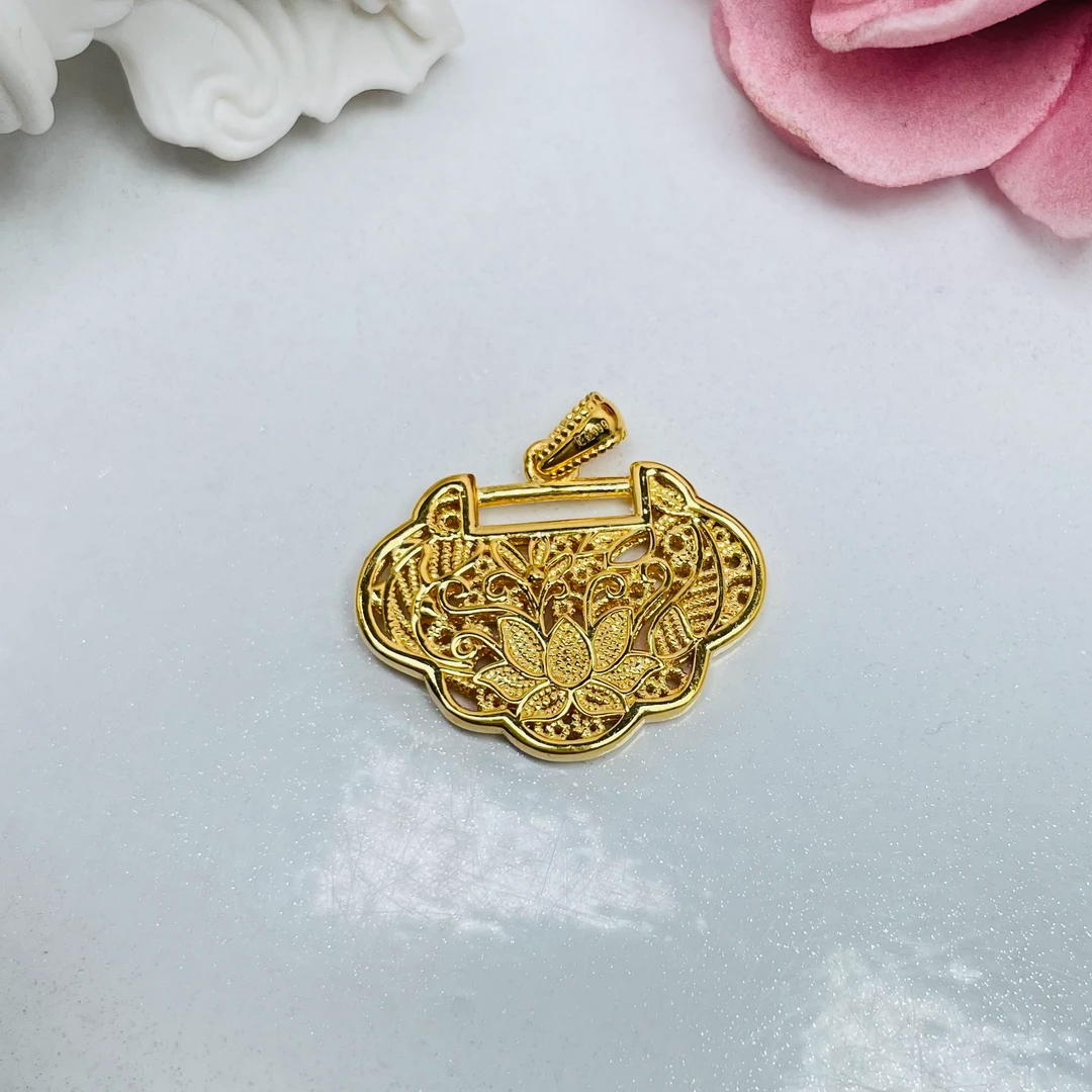 足金999黄金首饰  珐琅莲花祥云锁吊坠 【835】