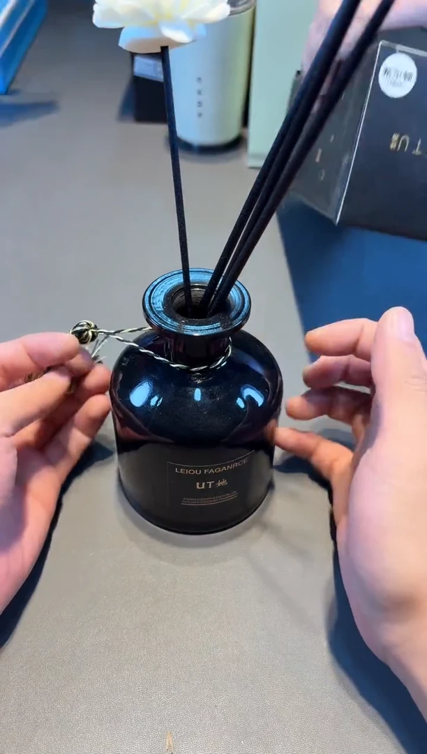 【闪购商品】瓷片希尔顿啊啊啊啊啊啊啊啊