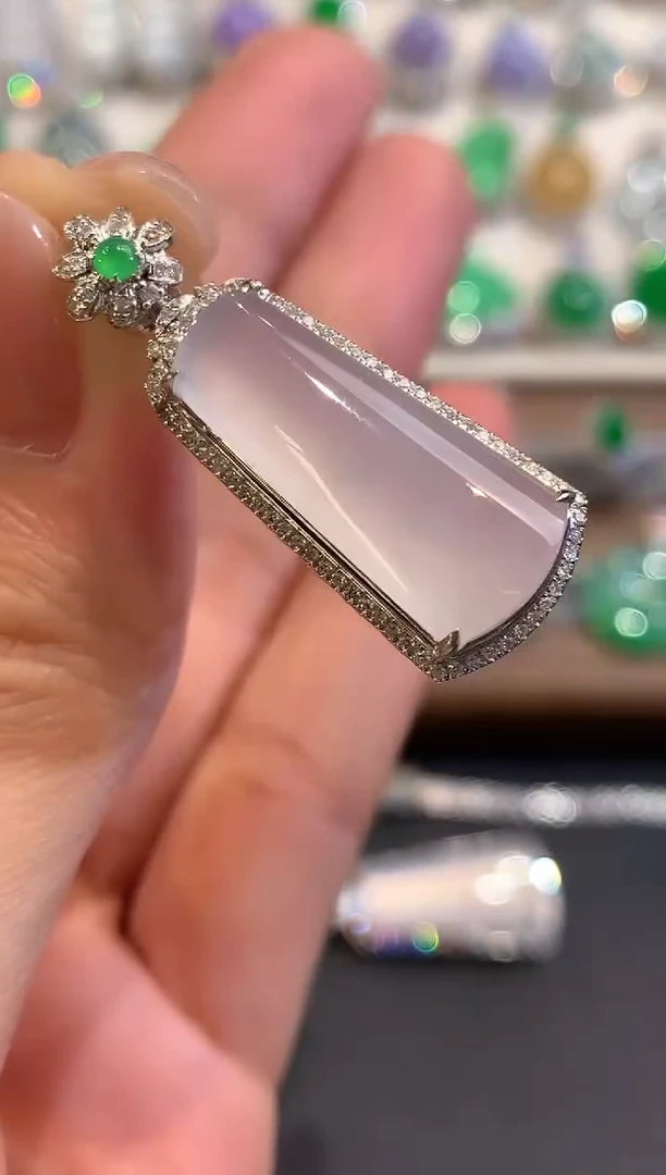 吊坠(不含链)18K金镶嵌翡翠a73