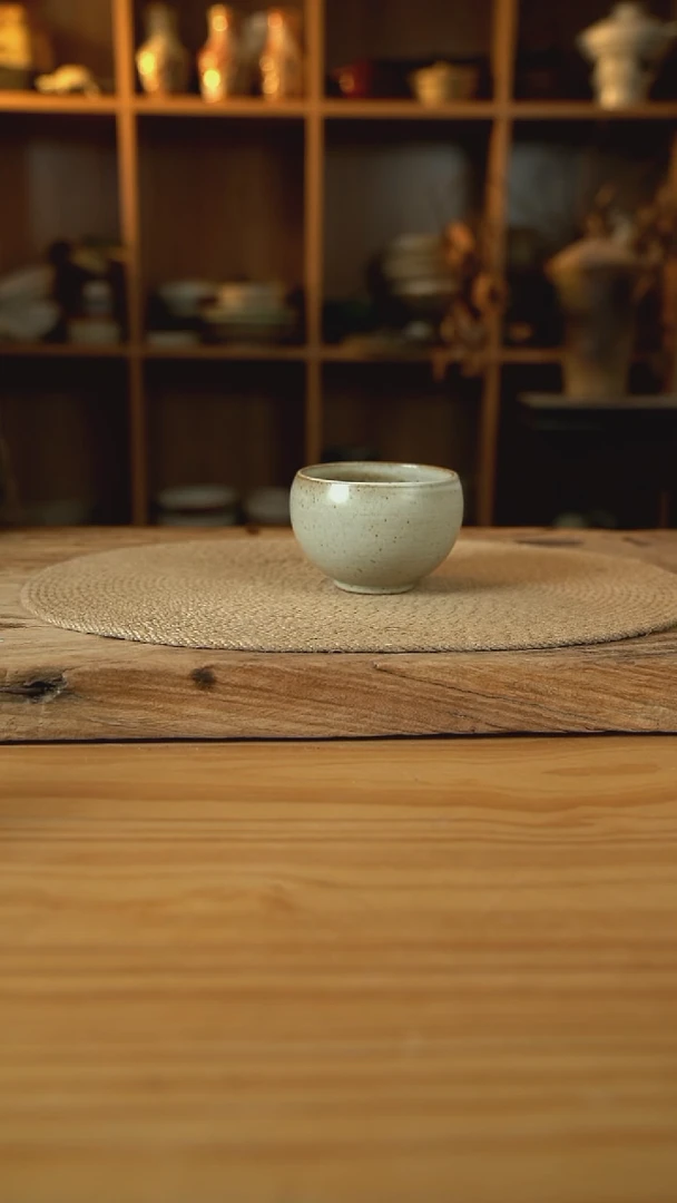 奶奶系列的4.5英寸窑变色苹果尊1个