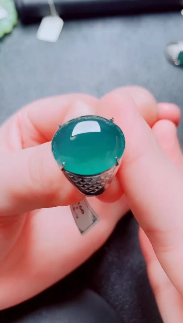 银S925镶嵌戒指翡翠1111