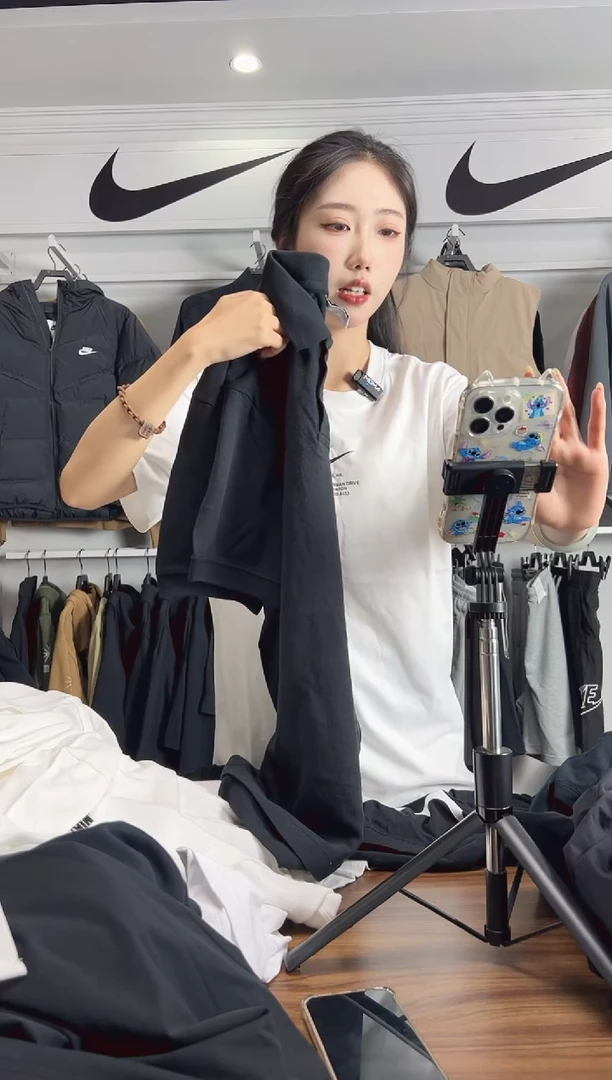 POLO衫黑色XXL码不退换