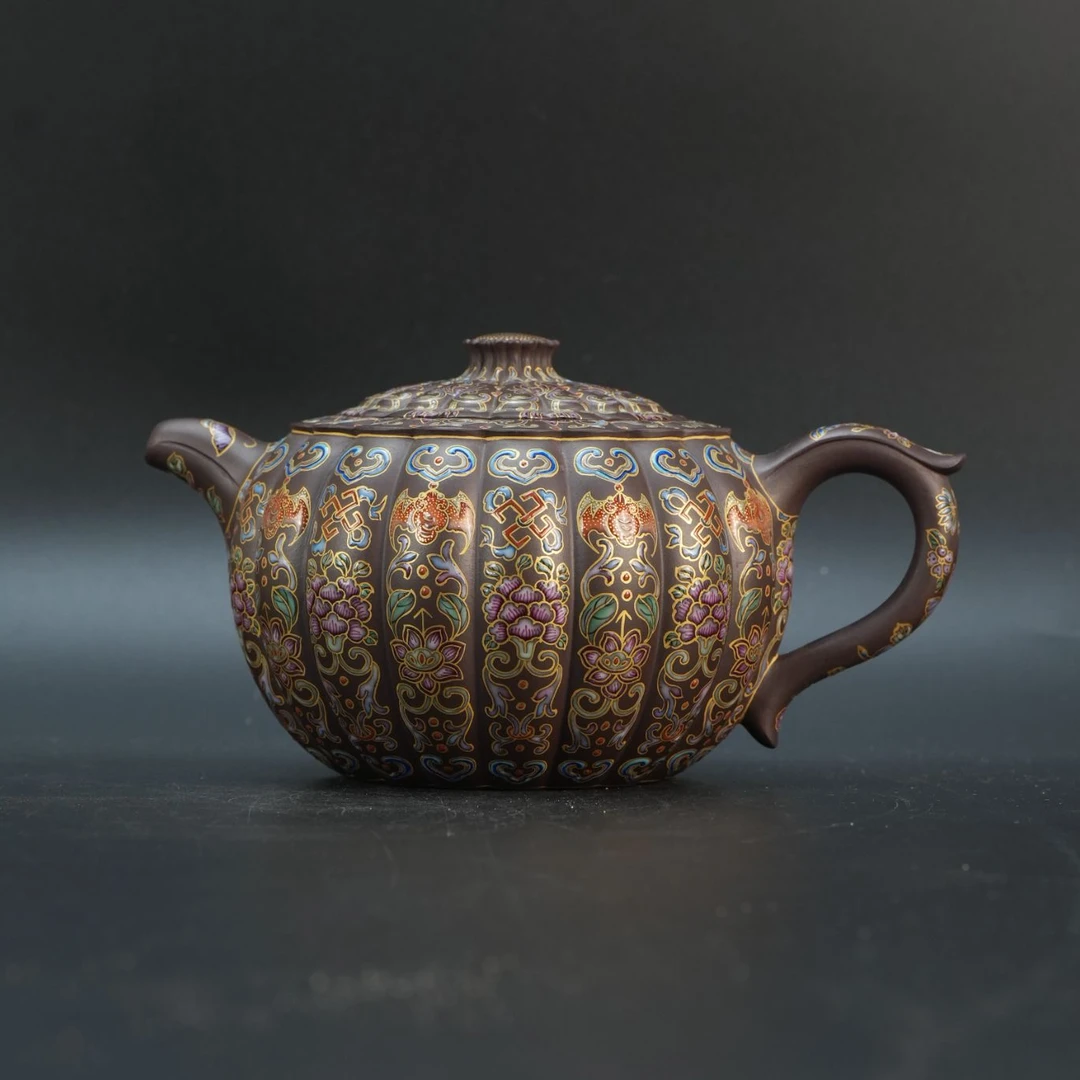 lot22516 971 汪庆红 紫砂紫茄泥篱落壶 400cc