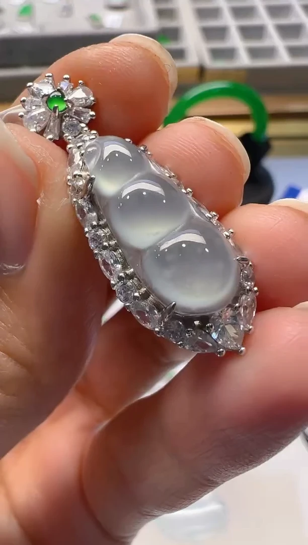 【闪购商品】翡翠吊坠(不含链)银S925镶嵌多样性团购发一件