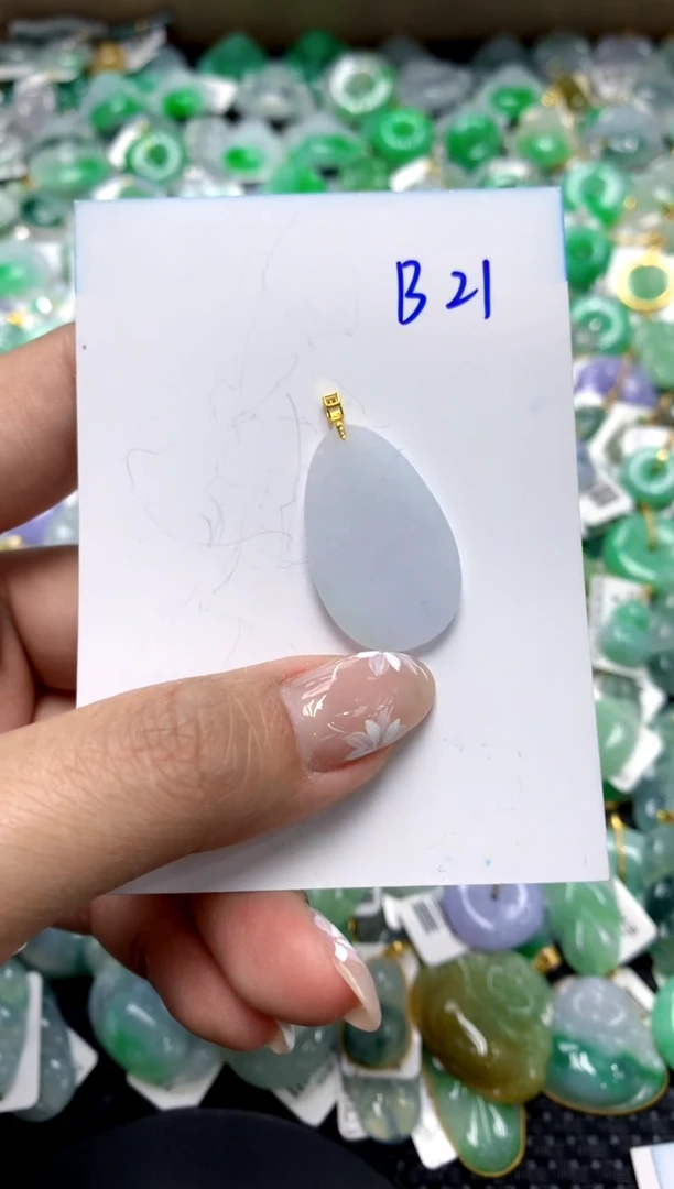 【闪购商品】翡翠颈饰18K金镶嵌111111111111111111