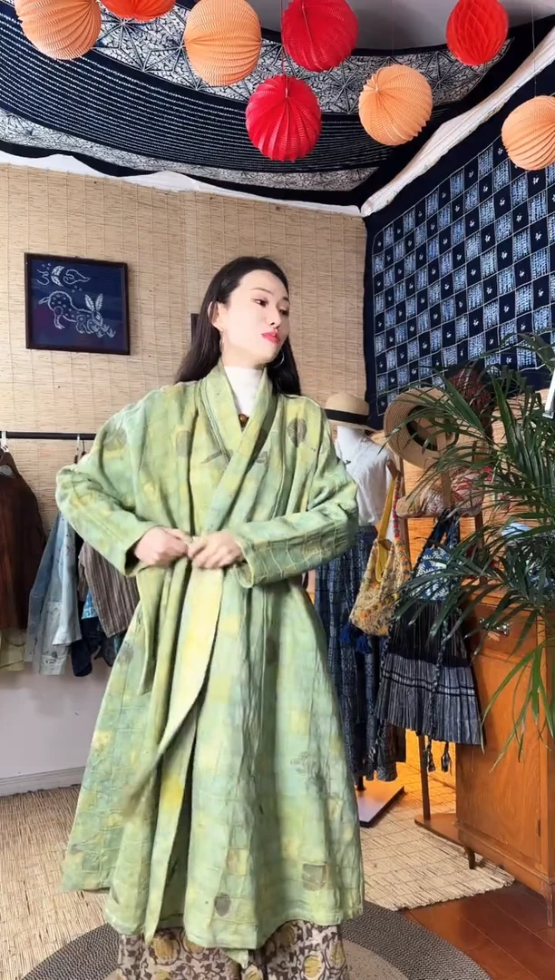 【闪购商品】设计师款绿染腰带大衣