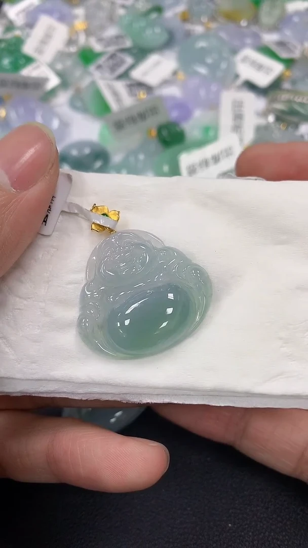 颈饰18K金镶嵌翡翠a货假一赔三支持复检百元上9元证书费自理