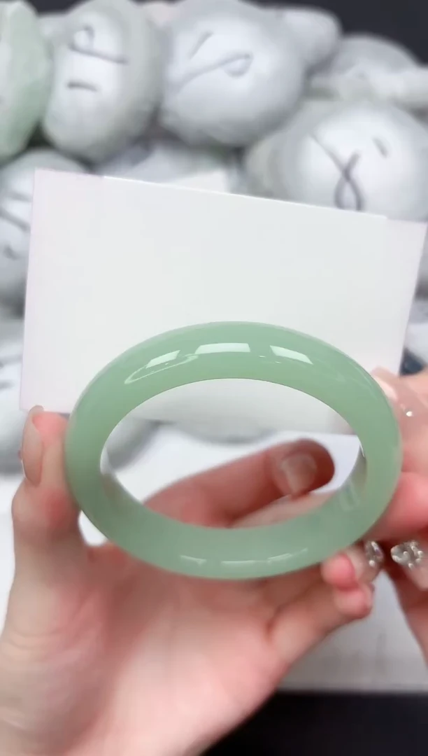 未镶嵌手镯石英质玉9-60.2