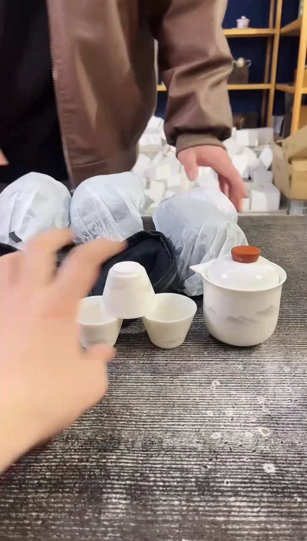 【闪购商品】其他A14118墨色商品链接