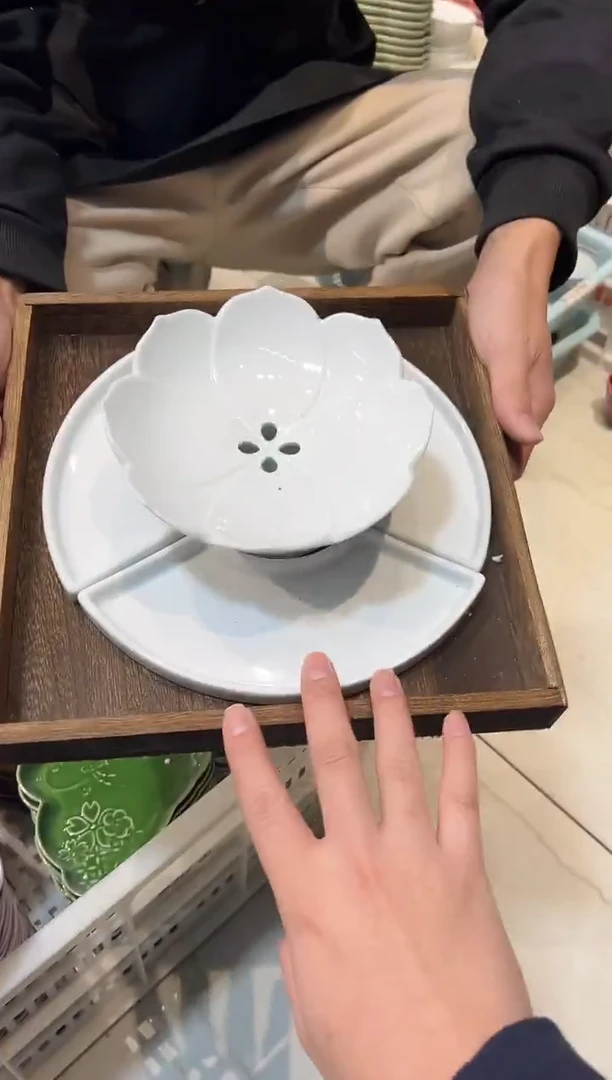 瓷片瓷微瑕商品 介意勿拍 带托盘