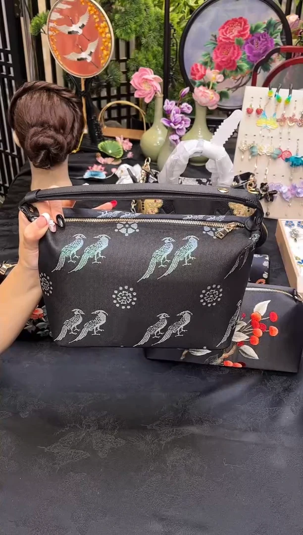 织绣想***光非遗手工苏绣饰品