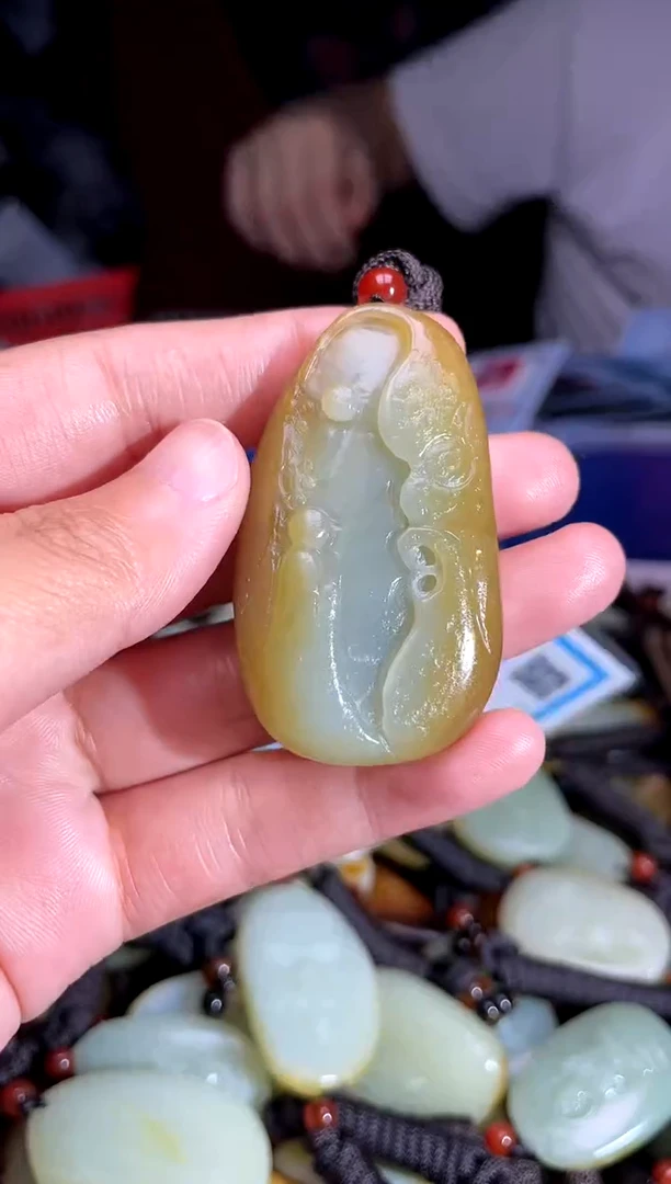 和田玉未镶嵌挂件1