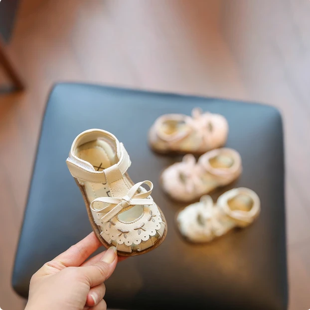 婴儿公主学步鞋夏季新款女宝凉鞋宝宝鞋子蝴蝶结软底婴儿包头鞋