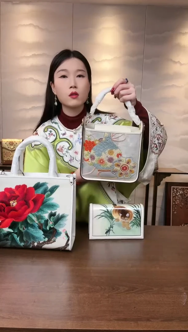 【闪购商品】织绣【岁兮子兮】头层牛皮高定刺绣包
