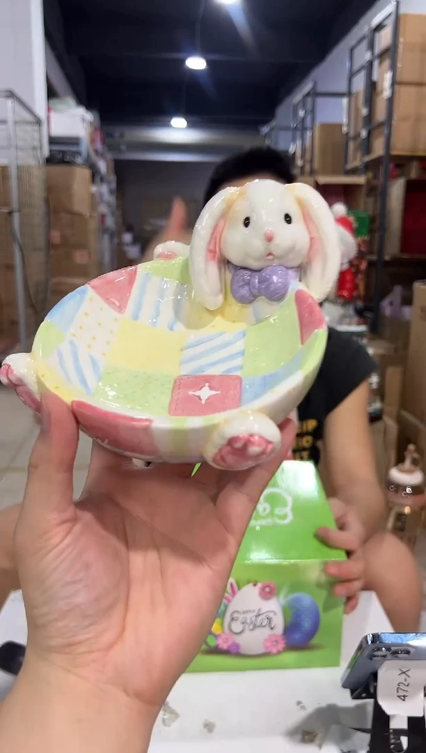 瓷片绿色原盒兔子糖果碗